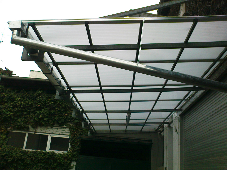 Vordächer & Terrassenbeläge